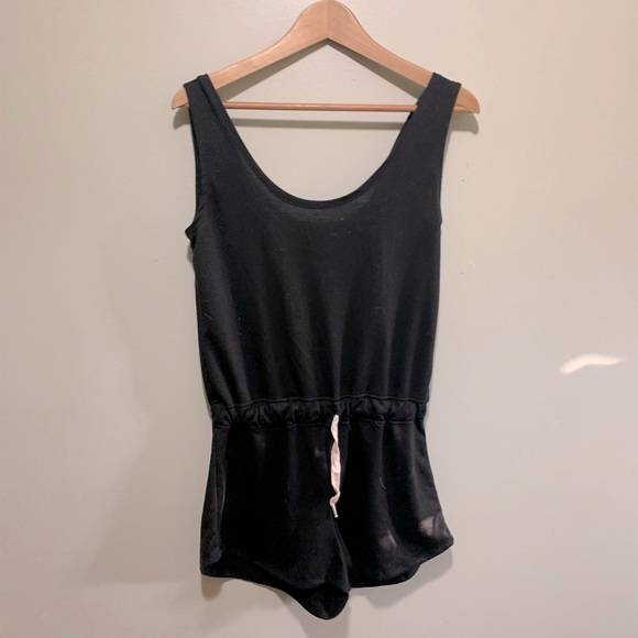 Romper - Picture 1 of 2